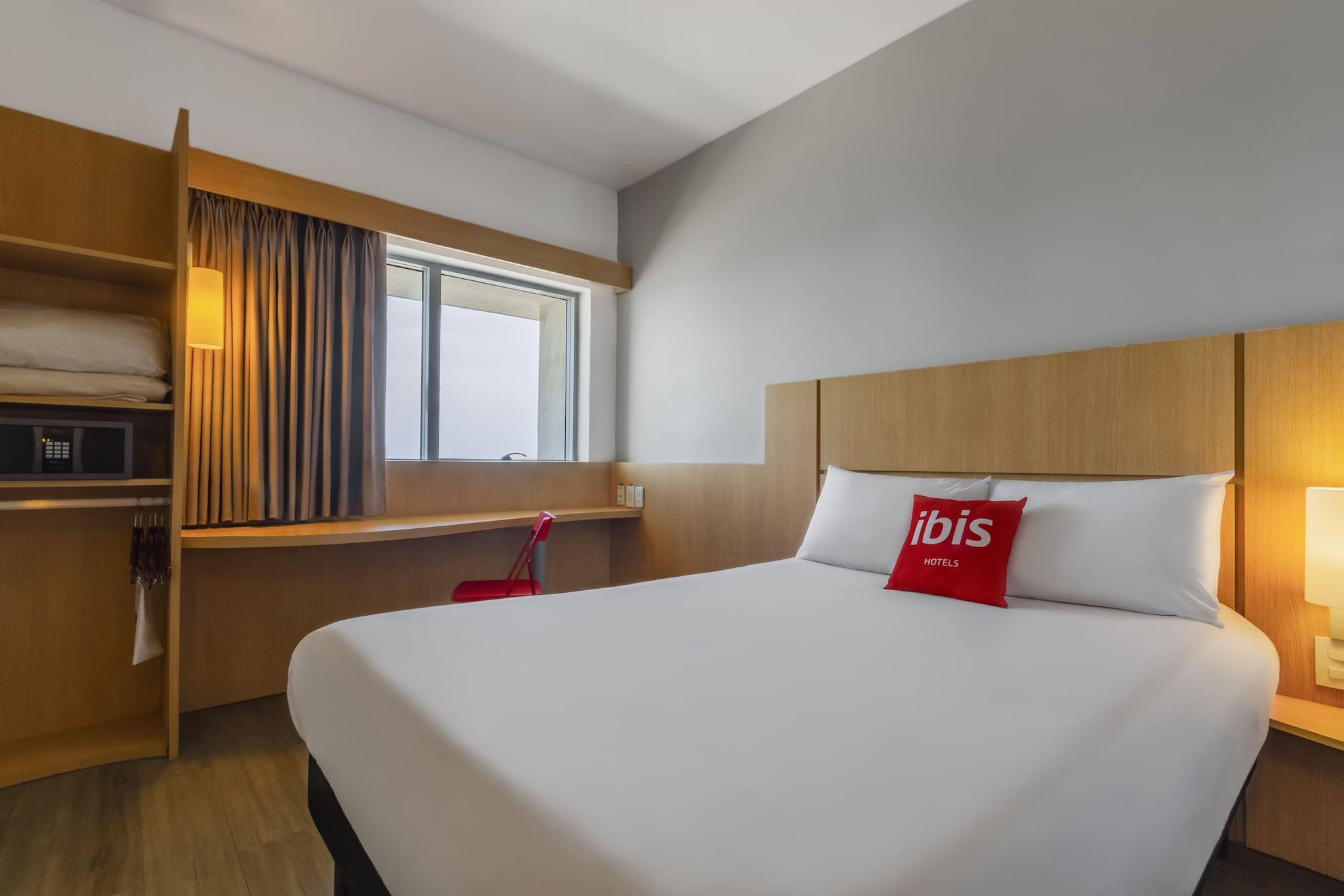 Ibis Cartagena Marbella Hotel ภายนอก รูปภาพ