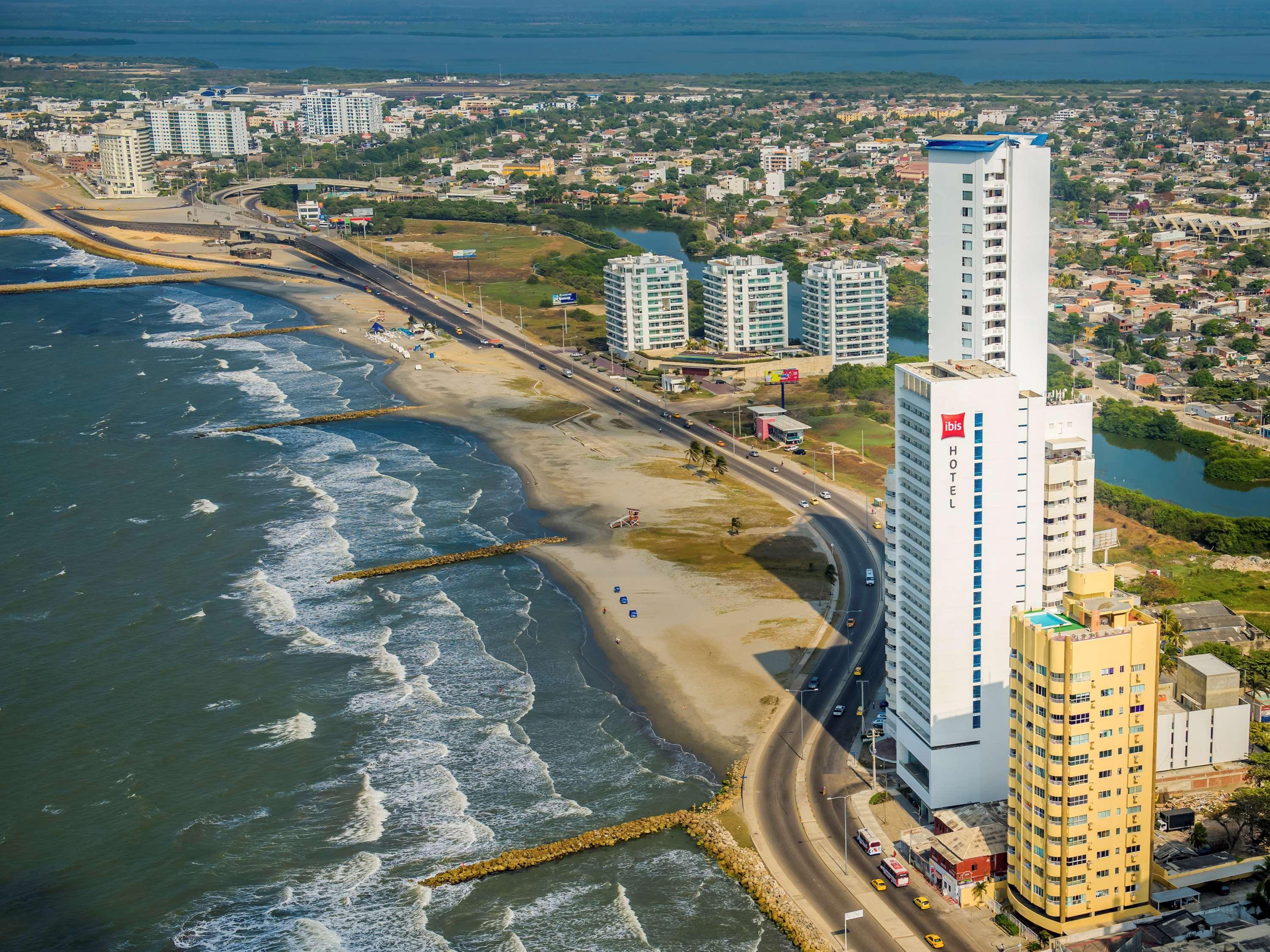 Ibis Cartagena Marbella Hotel ภายนอก รูปภาพ
