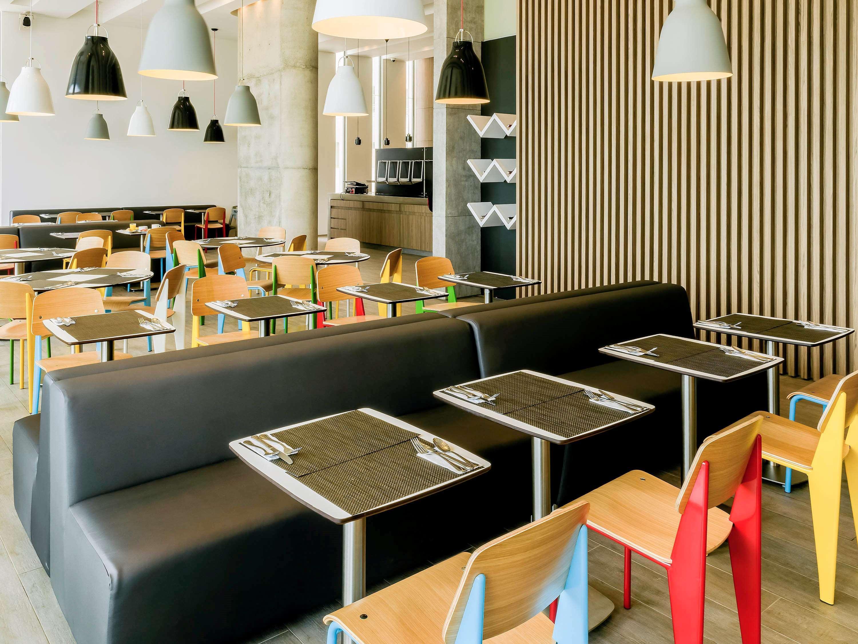 Ibis Cartagena Marbella Hotel ภายนอก รูปภาพ