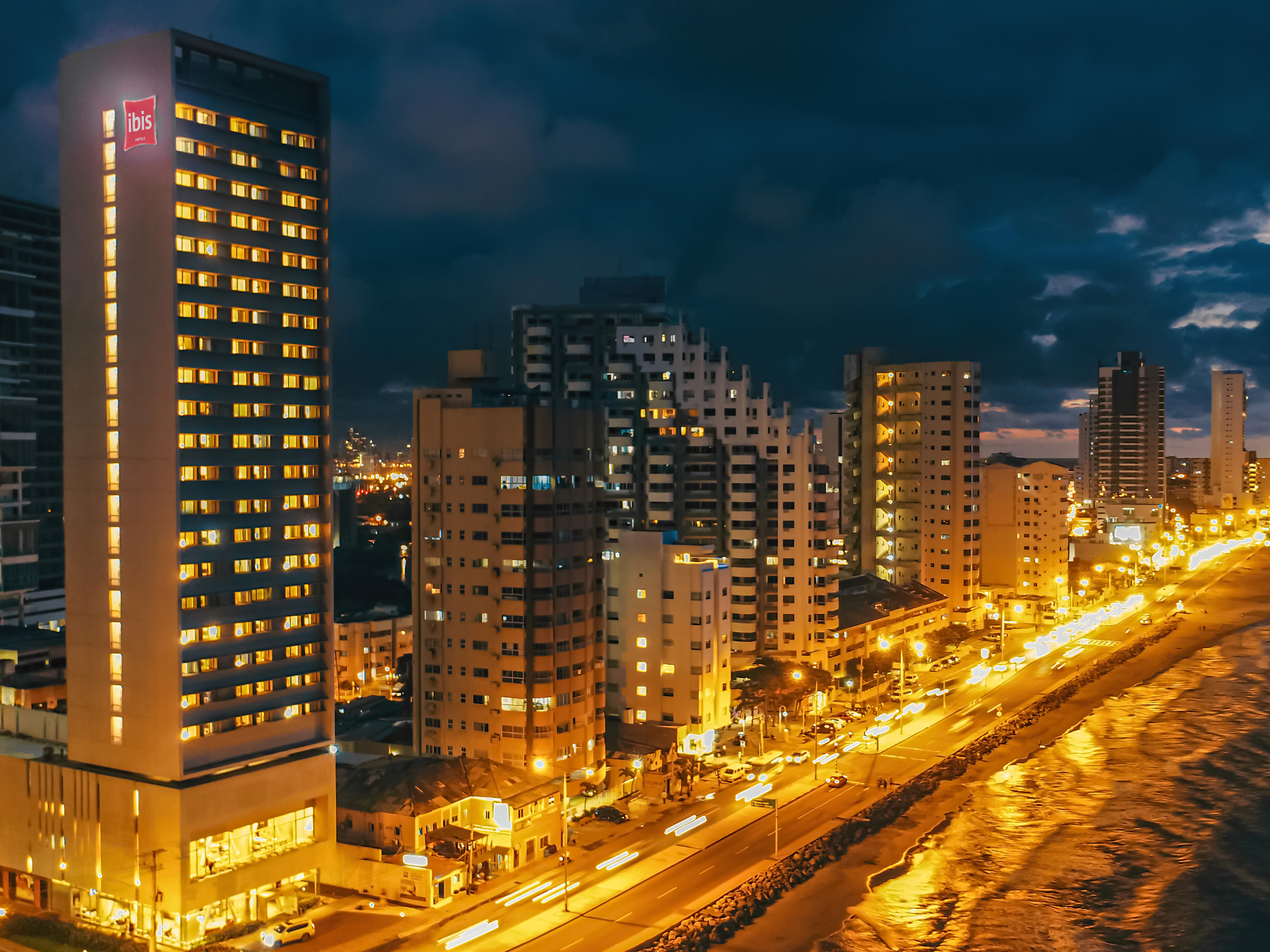 Ibis Cartagena Marbella Hotel ภายนอก รูปภาพ