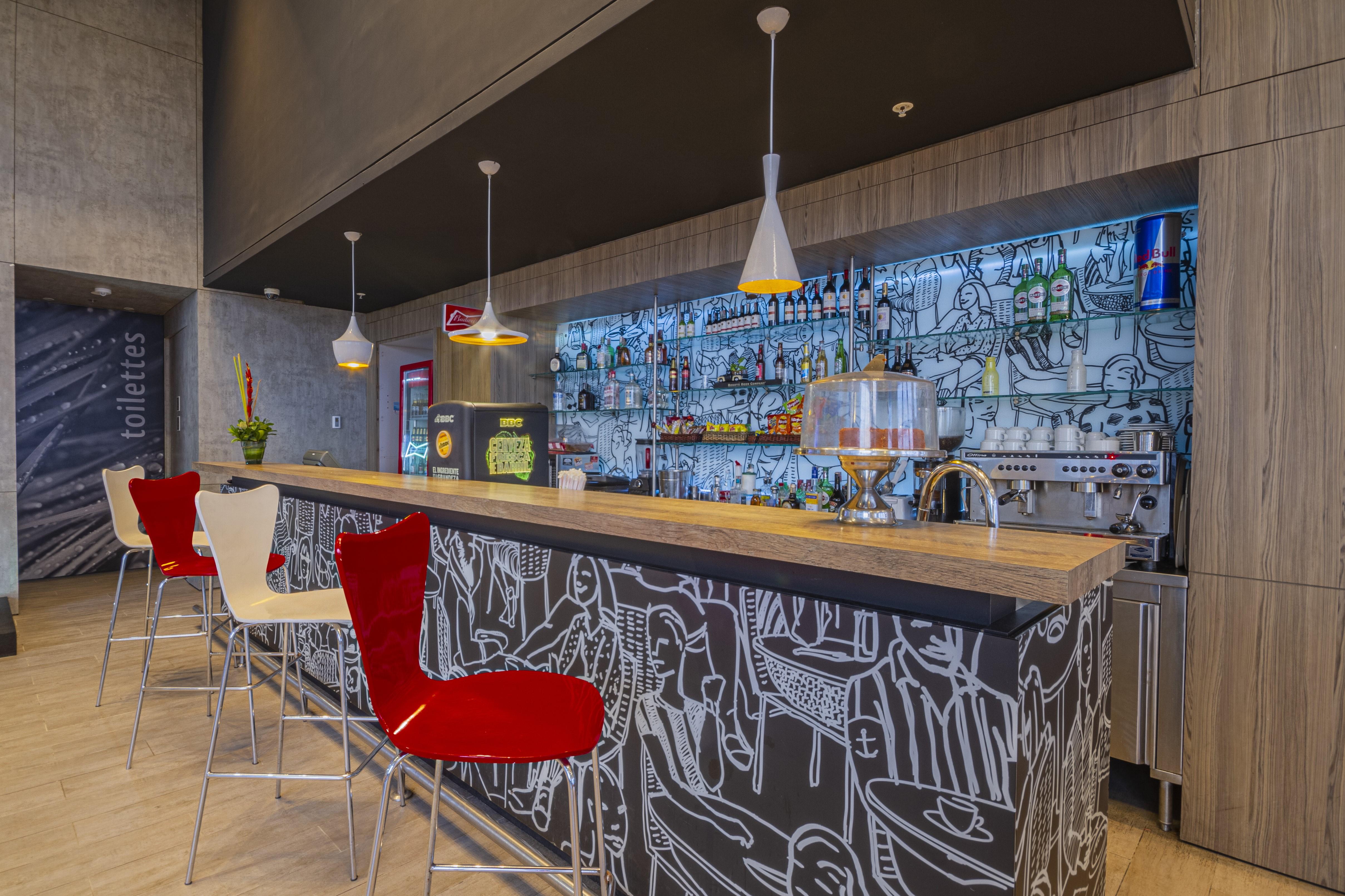 Ibis Cartagena Marbella Hotel ภายนอก รูปภาพ