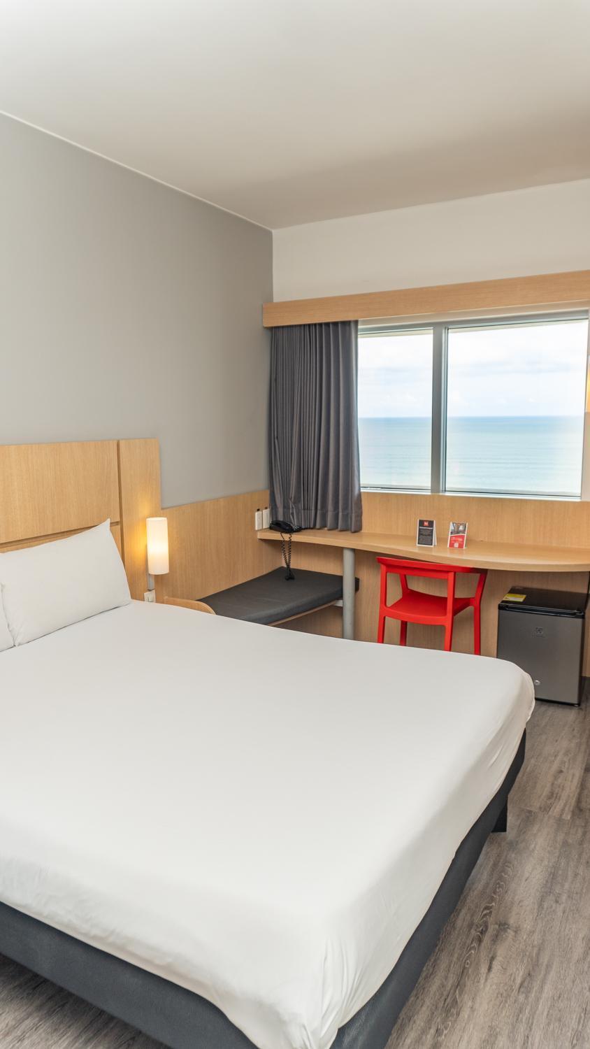 Ibis Cartagena Marbella Hotel ภายนอก รูปภาพ